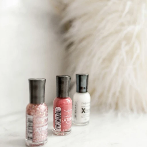 L'art du maquillage et ses accessoires essentiels