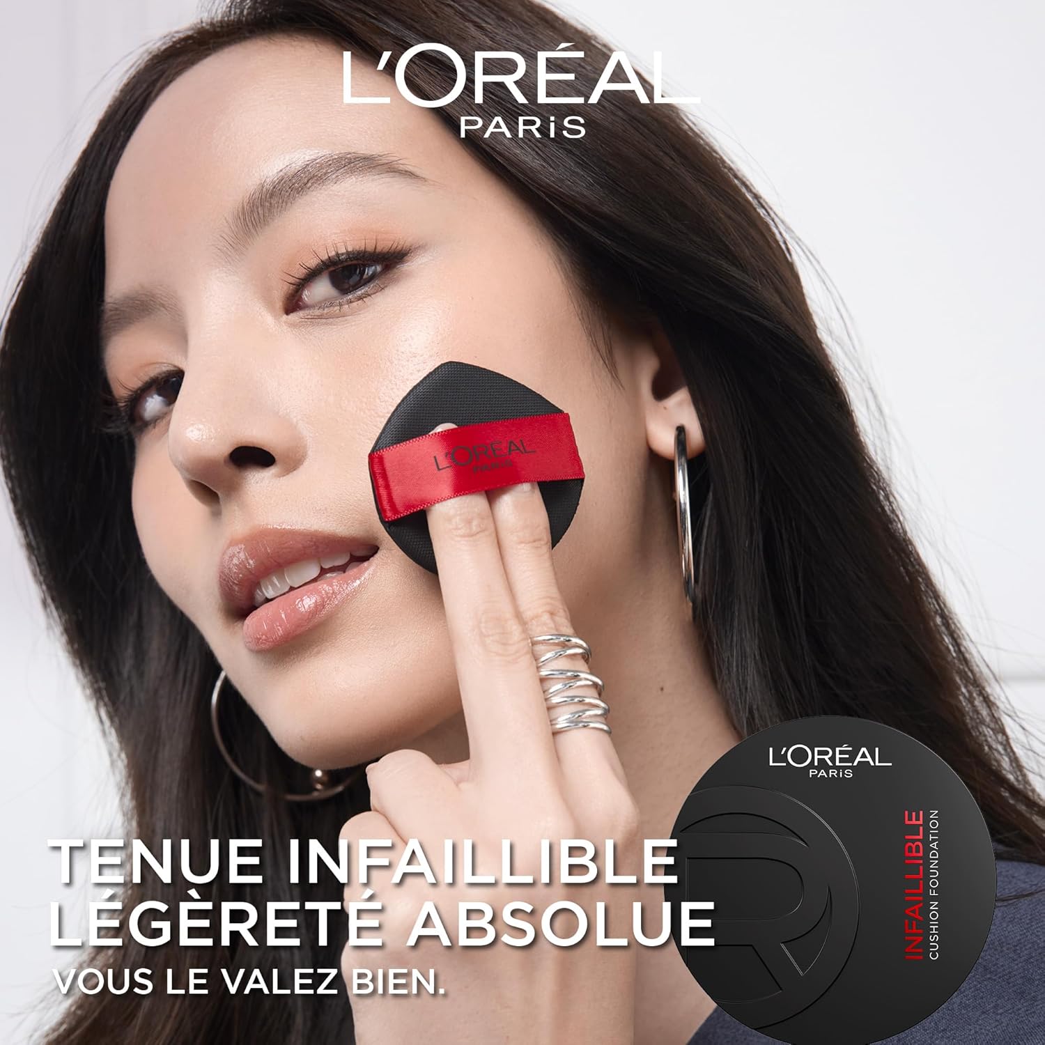 L'Oréal Paris - Fond de Teint Cushion 24H Air Wear - Couvrance Modulable Indétectable - Sans Transfert - Tous Types de Peau - Teinte : 130 Teinte 130