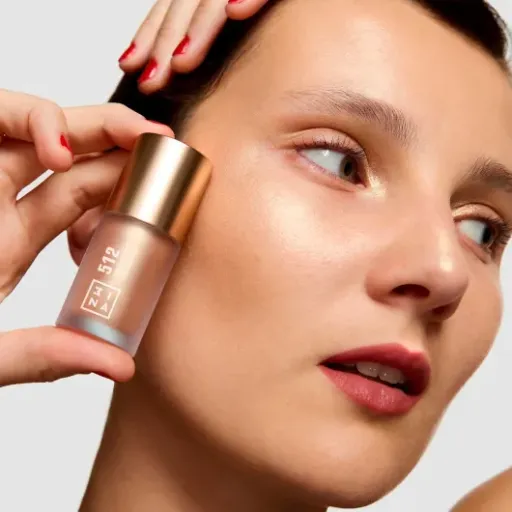 Test 3ina The No-Rules Cream Highlighter 512 : un enlumineur or qui envoie, mais pas pour tout le monde