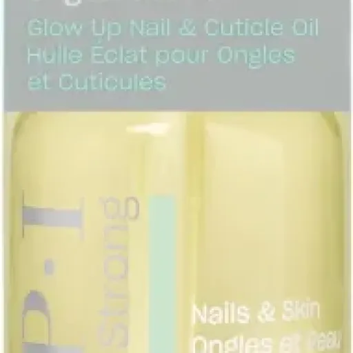 Test OPI Nature Strong Huile Ongles & Cuticules Glow Up : l’huile qui remet de l’ordre sur le contour des ongles